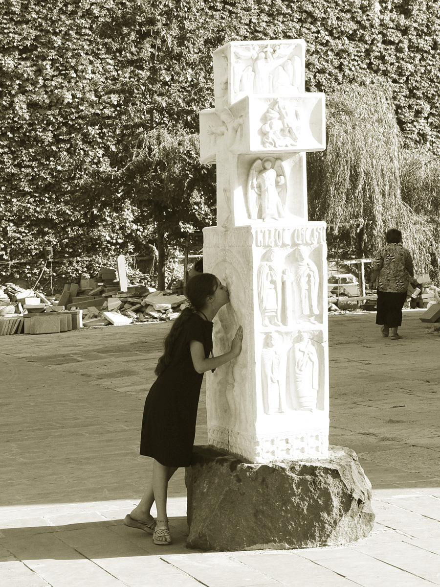 ღმერთზე ჩივილი მეტად დიდი ცოდვაა... KARIBCHE